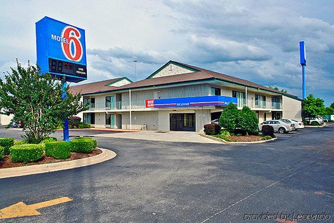 Motel 6 Huntsville - מדיסון מראה חיצוני תמונה